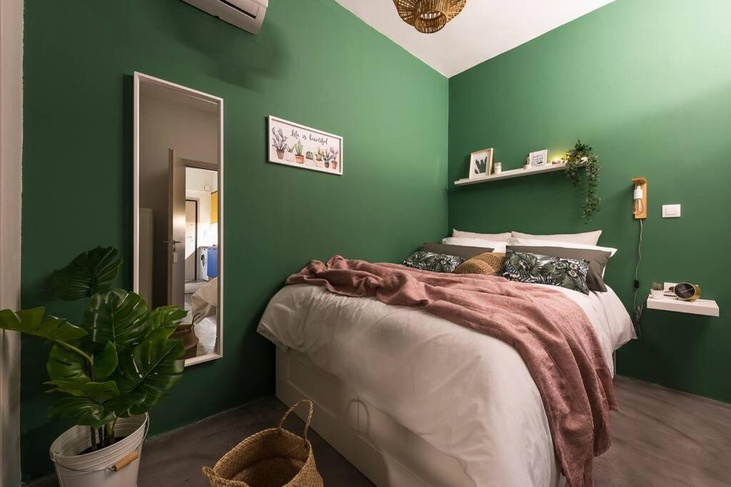The “Boutique” by SPACEERS Athènes Extérieur photo